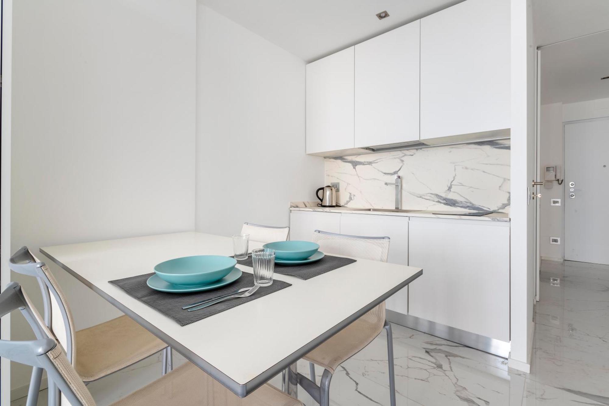 Luvi - Duomo Apartment Милано Екстериор снимка